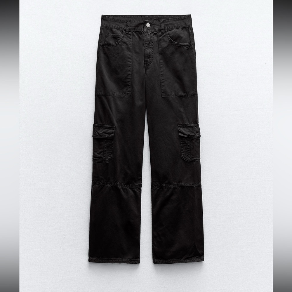 Midrise cargo pants from Zara in size US 4(27)
